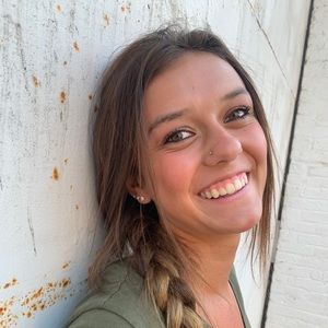 Meet your Posher, Lexi